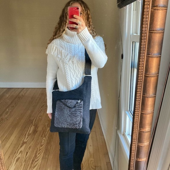 Authentic Prada Crossbody Grey tweed wool and fur NEW Condition! Herringbone - Picture 7 of 16